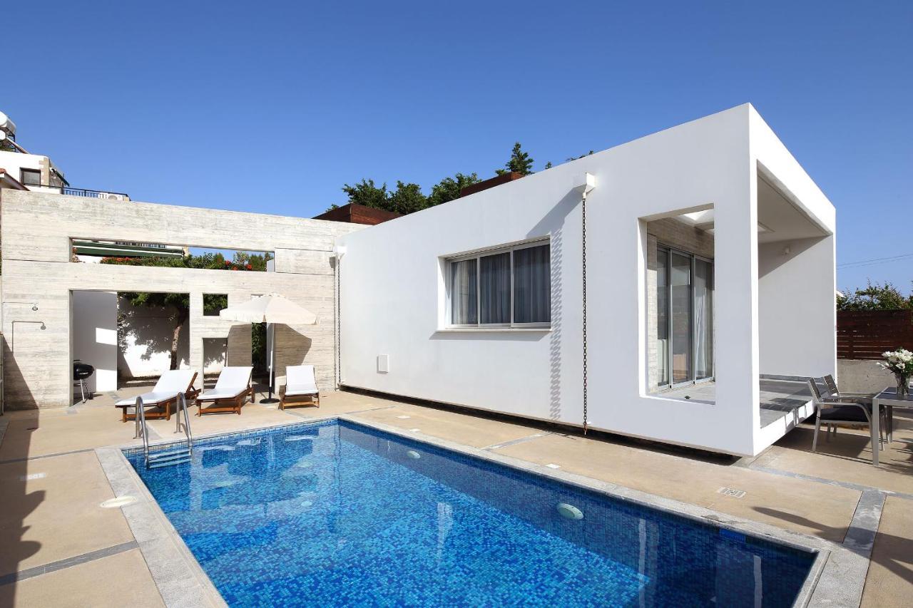 Paradise Cove Luxurious Beach Villas Pafos Exterior foto