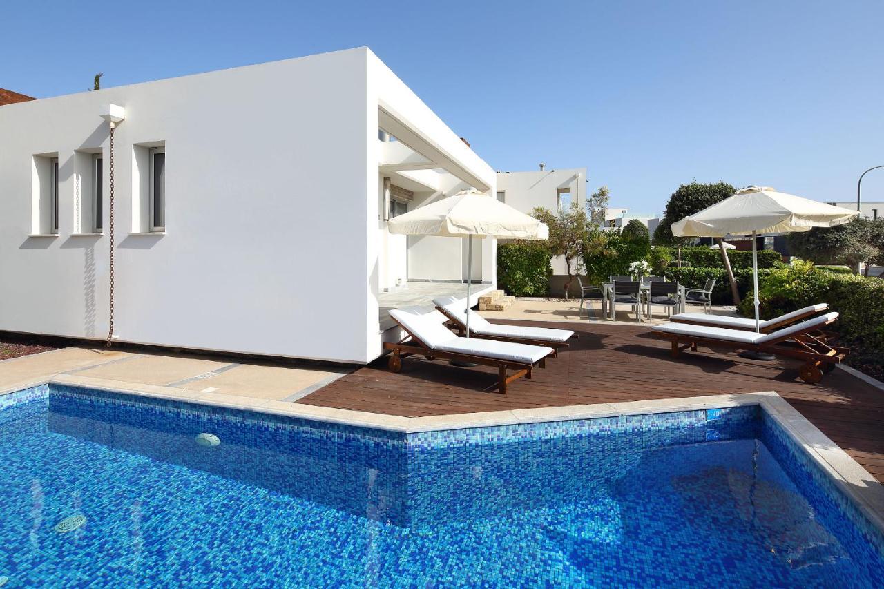 Paradise Cove Luxurious Beach Villas Pafos Exterior foto