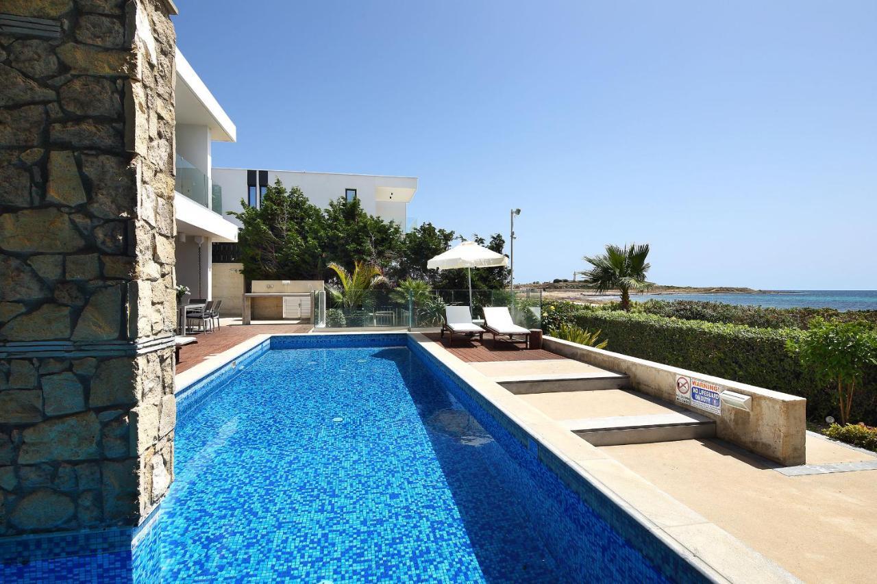 Paradise Cove Luxurious Beach Villas Pafos Exterior foto