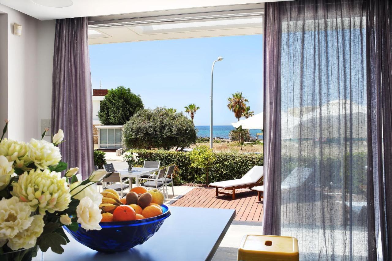 Paradise Cove Luxurious Beach Villas Pafos Exterior foto