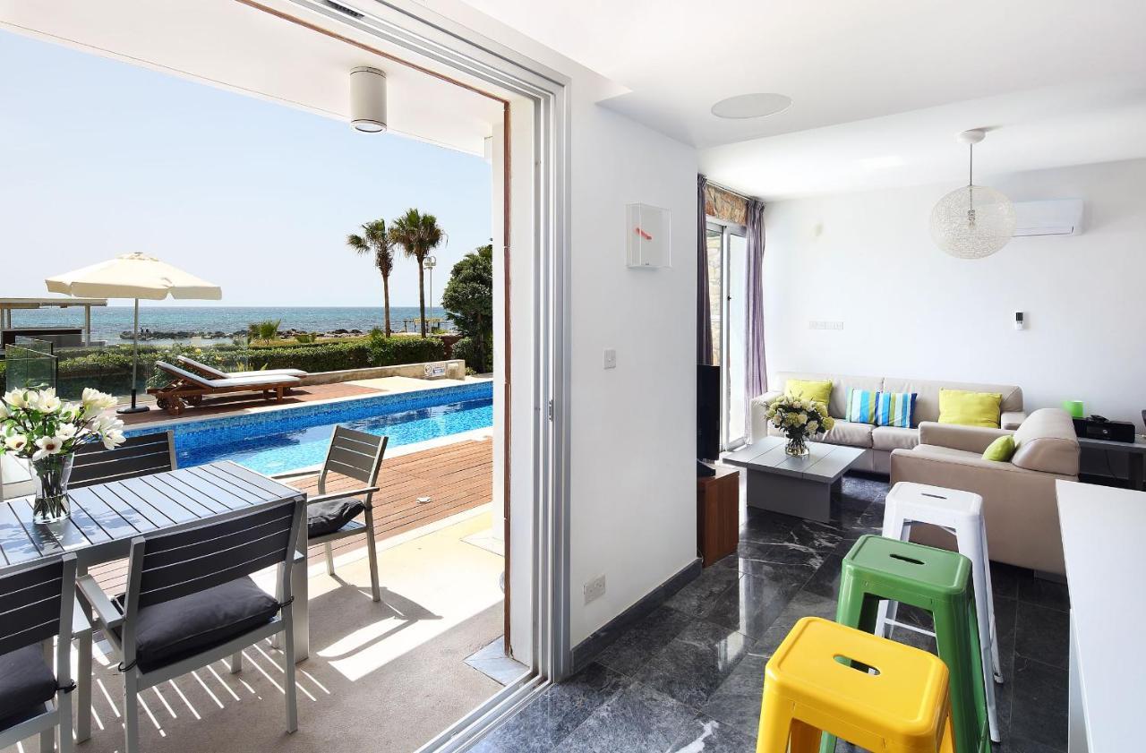 Paradise Cove Luxurious Beach Villas Pafos Exterior foto