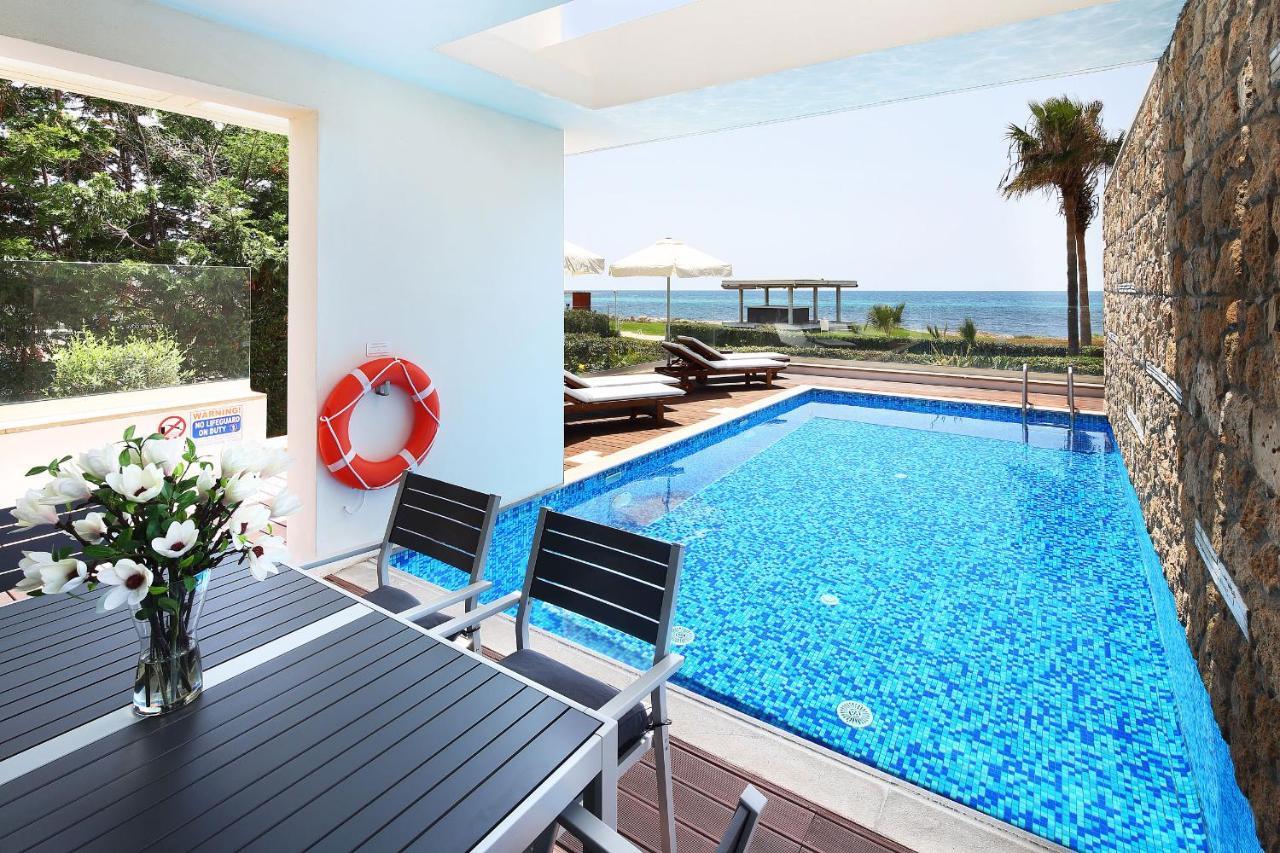 Paradise Cove Luxurious Beach Villas Pafos Exterior foto