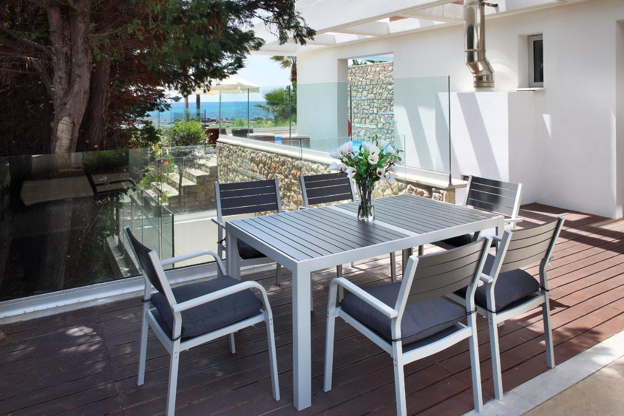 Paradise Cove Luxurious Beach Villas Pafos Exterior foto