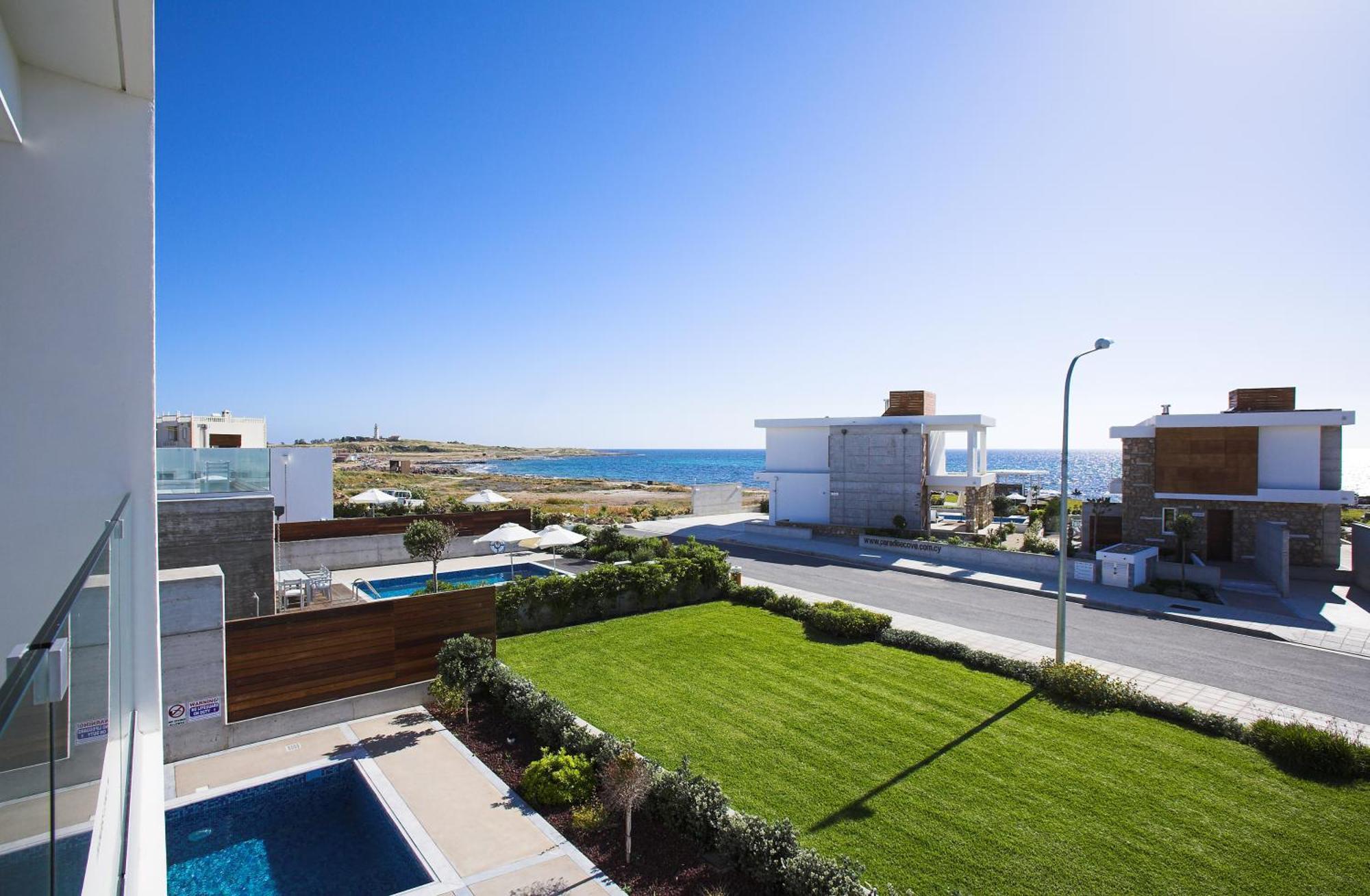 Paradise Cove Luxurious Beach Villas Pafos Exterior foto