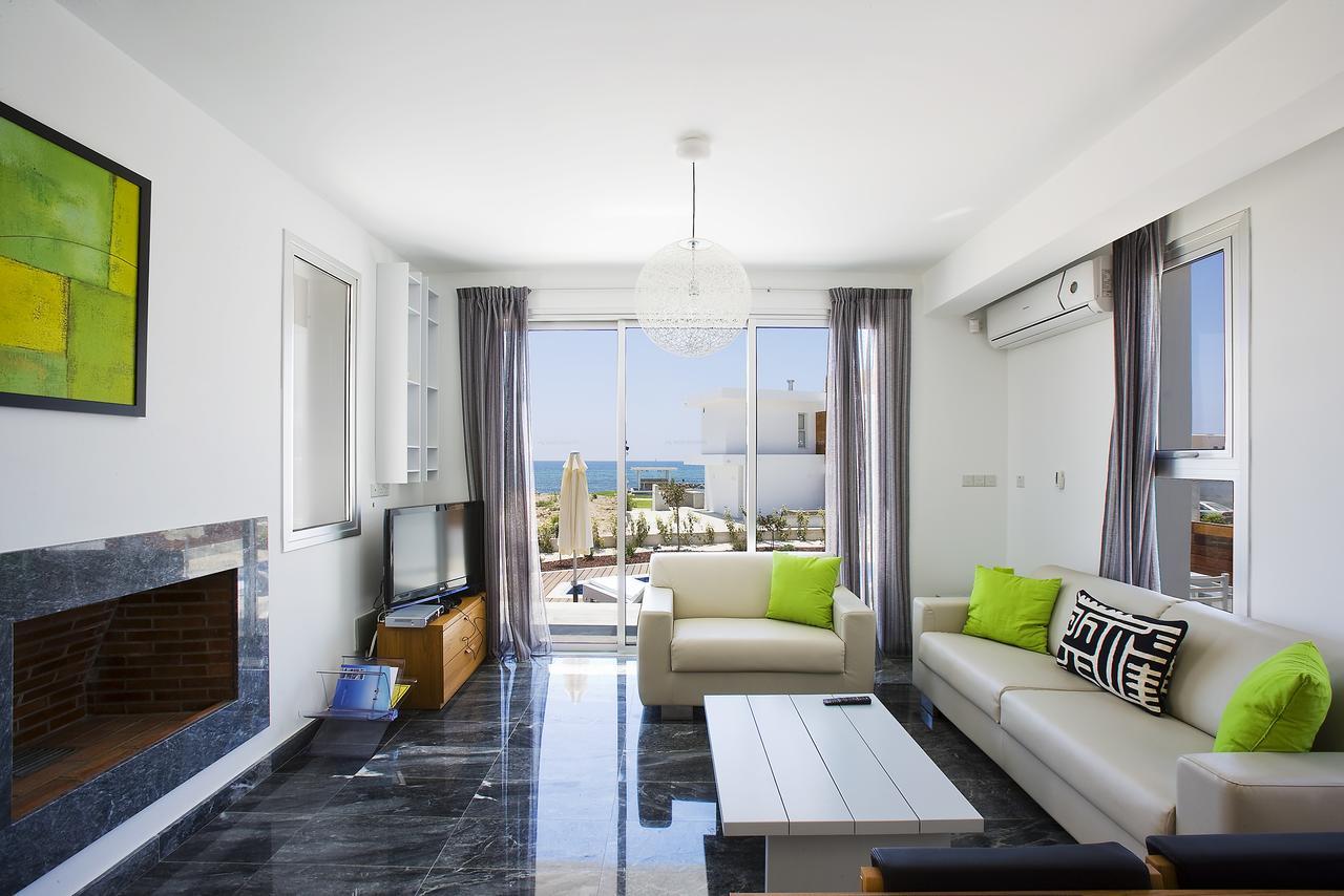 Paradise Cove Luxurious Beach Villas Pafos Exterior foto