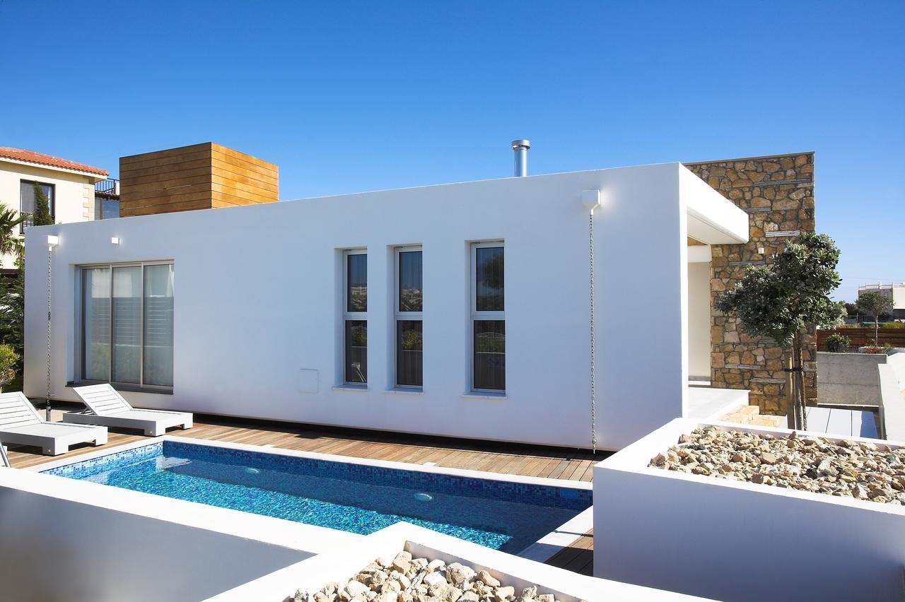 Paradise Cove Luxurious Beach Villas Pafos Exterior foto